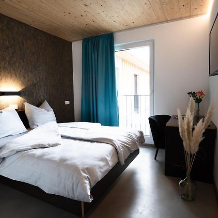 Motel Q Zimmern ob Rottweil Bagian luar foto