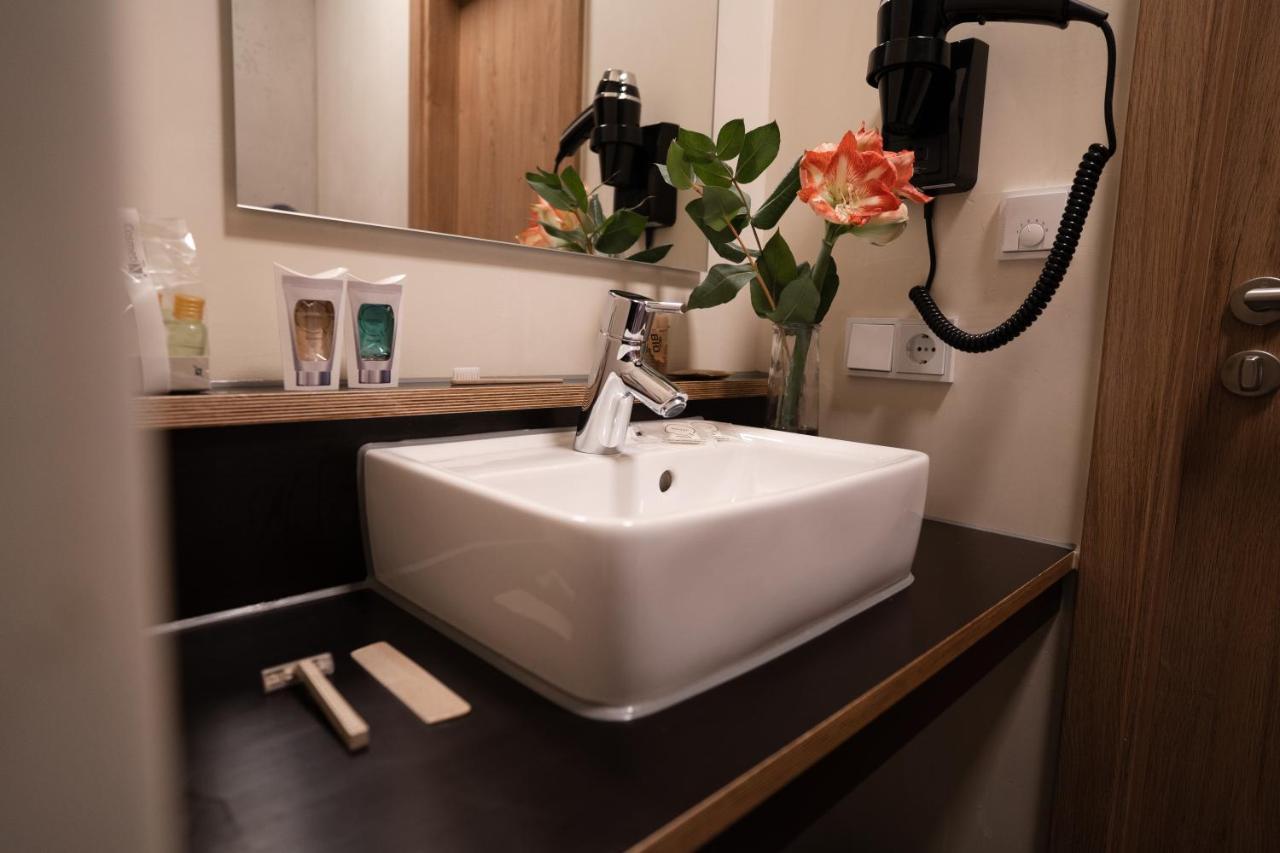 Motel Q Zimmern ob Rottweil Bagian luar foto