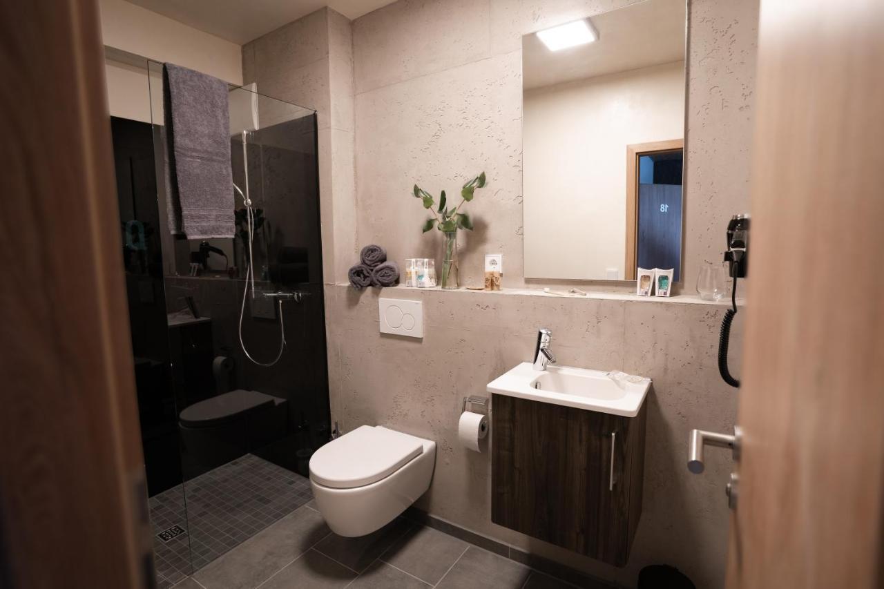 Motel Q Zimmern ob Rottweil Bagian luar foto